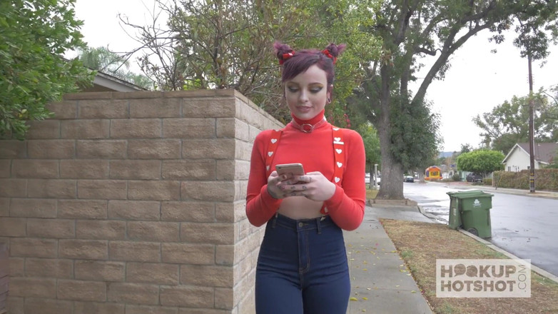 Hookup Hotshot: Petite ginger Chloe Carter meets guy on dating site who...