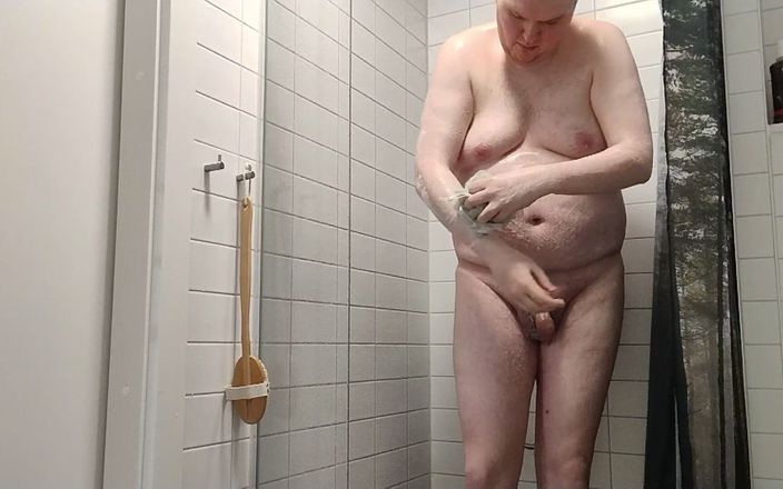 Kresser DK: Făcând un duș 1