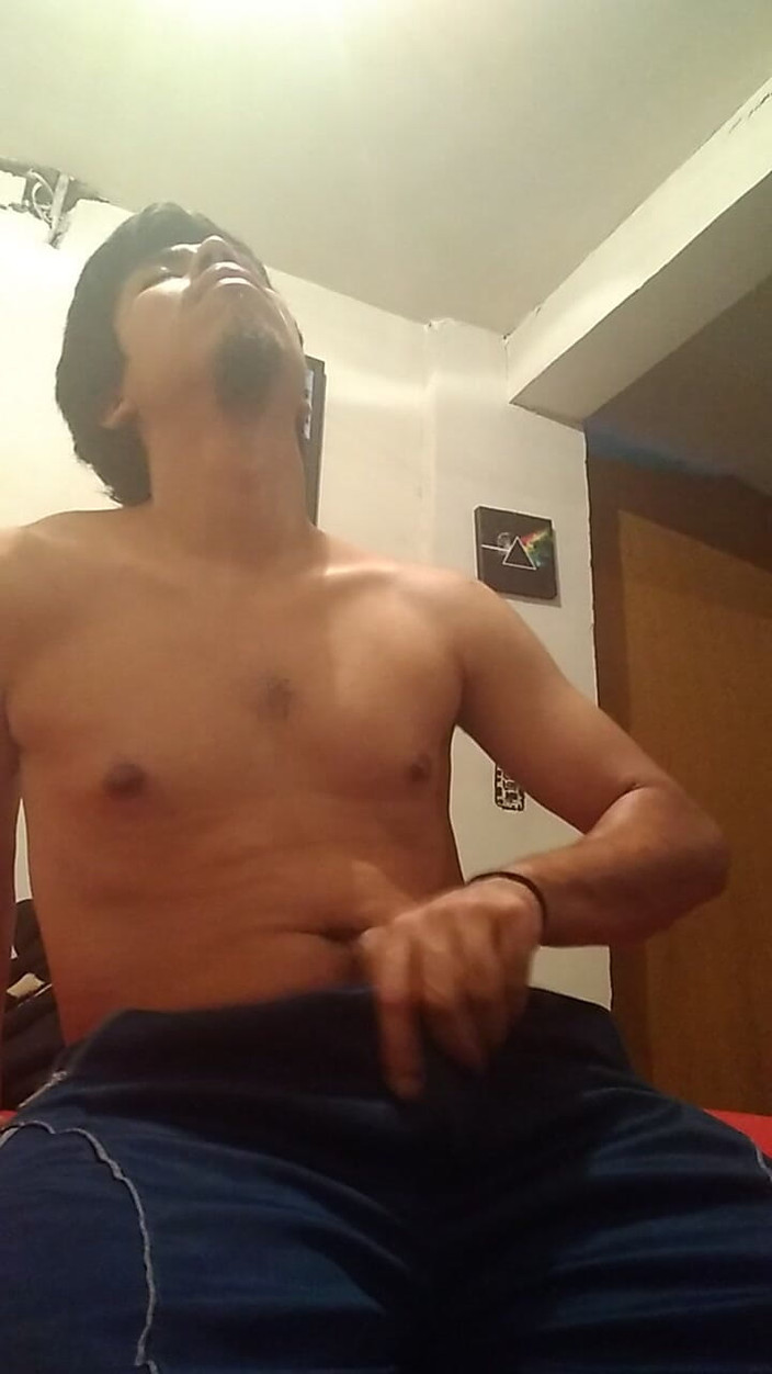 AlexAlejandro13: Bardzo wyprostowany penis