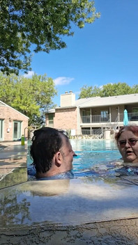 BBW Couple Love to Kissing the Pool!