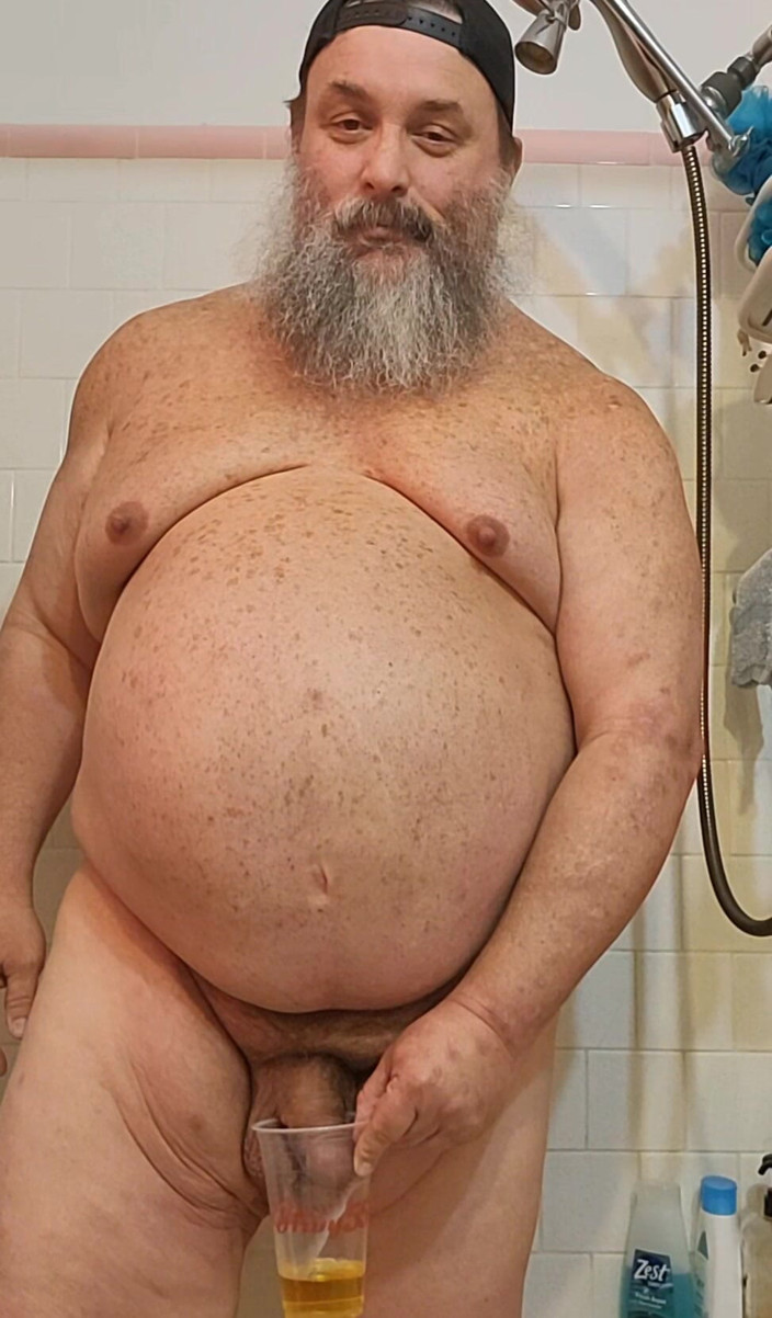GeneWadexxx: Comiendo meo para un caliente padrastro en línea