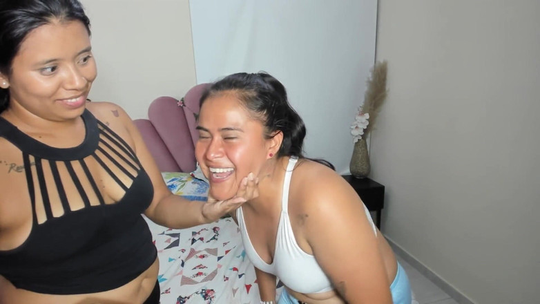 Leona AndJazzlin: 내 보지를 따먹어