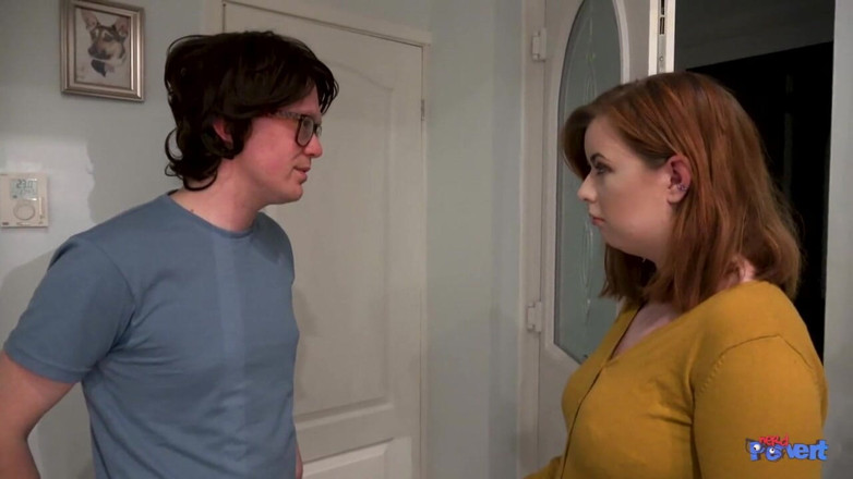 Nerd Pervert: Millie Santoro和caitlyn smith - 高潮荡妇
