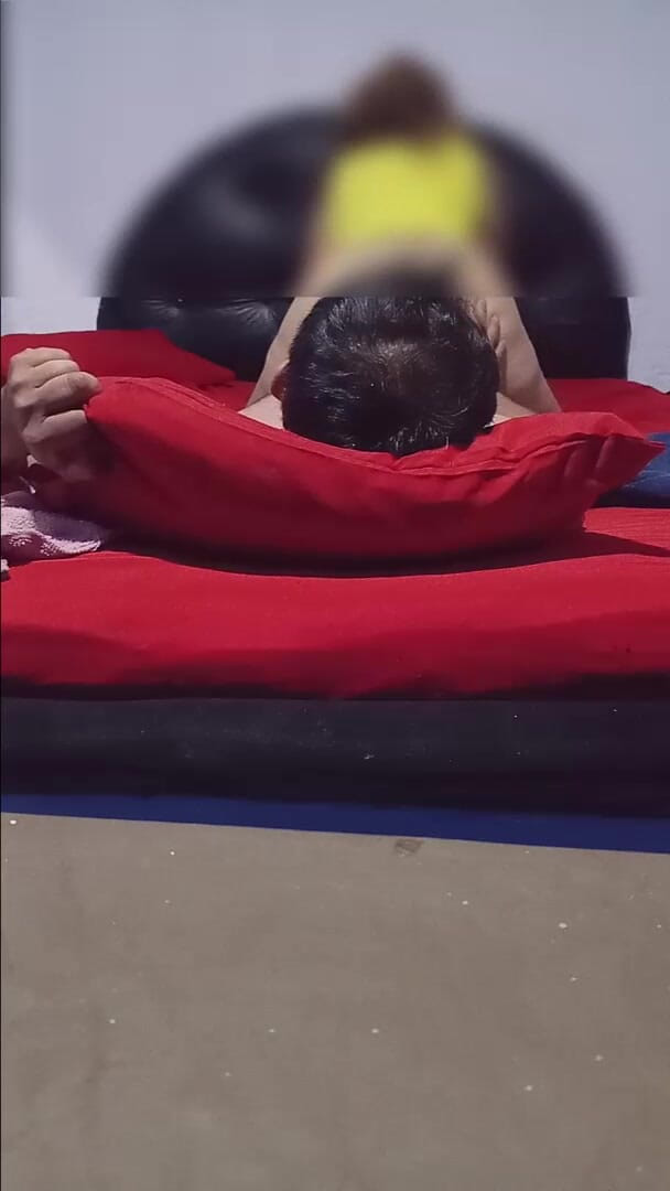 parejacasero: 豊かな逃避、口と足の不自由