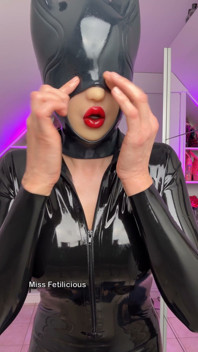 Transforma Tie Met Een Siliconen Kap: Mijn Nieuwe Hushmorph-masker