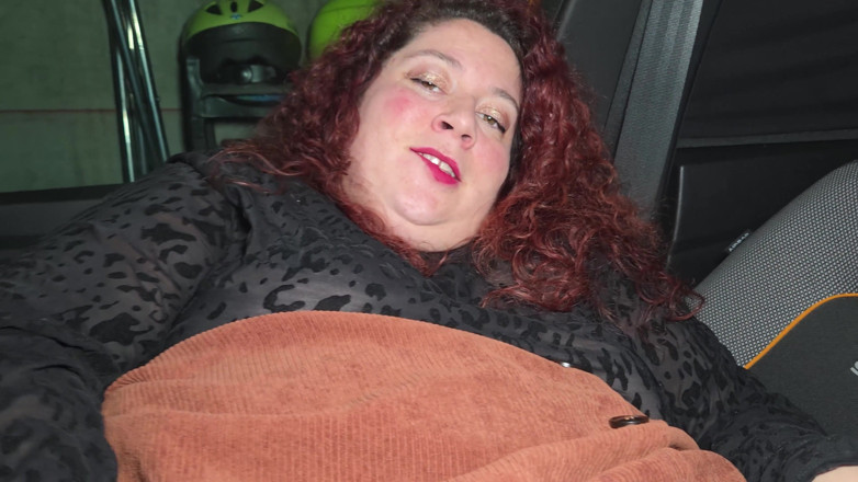 abricot sucree: Meu vizinho me filma no carro