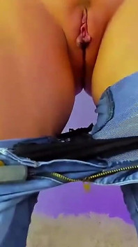 Piss in Jeans