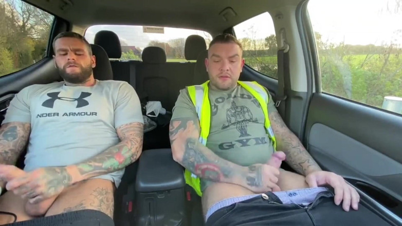 Andyleexxx: I costruttori si masturbano in macchina al lavoro