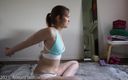 Aurora Willows large labia: Yoga hồi phục phình mạch não