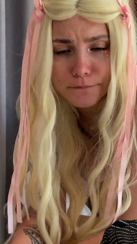 Fucked a Sexy Blonde on the Table in All Her Hols and Filled Mouth with Cum