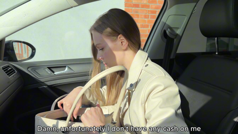 Arisha Mills: Nessun Soldo per Pagare Un Taxi? Poi Togliti Le Mutandine....