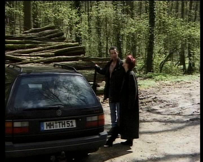 Deutsche Damen: German Lady in Black Stockings Get Outdoor Fucked