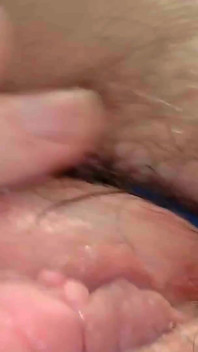 Sexe en missionnaire suivi par des gros plans sur ma chatte