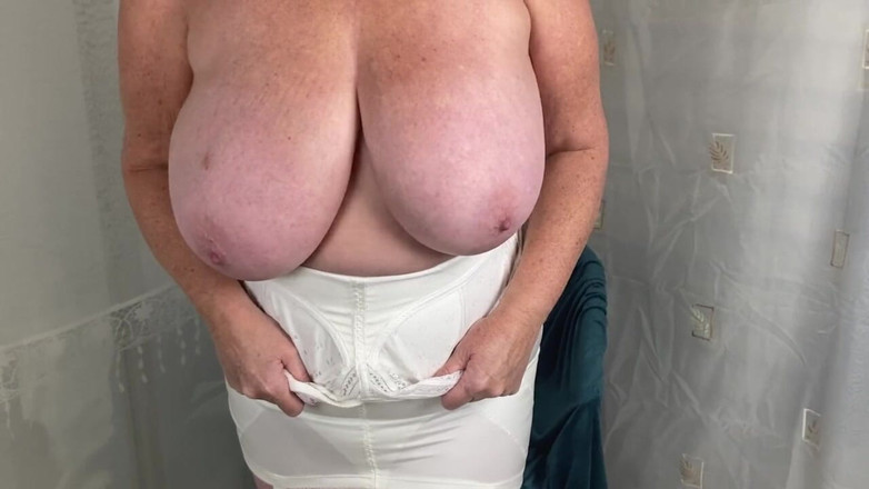 Aunty Sandra vintage girdle queen: Ciocia Sandra paski dla Ciebie