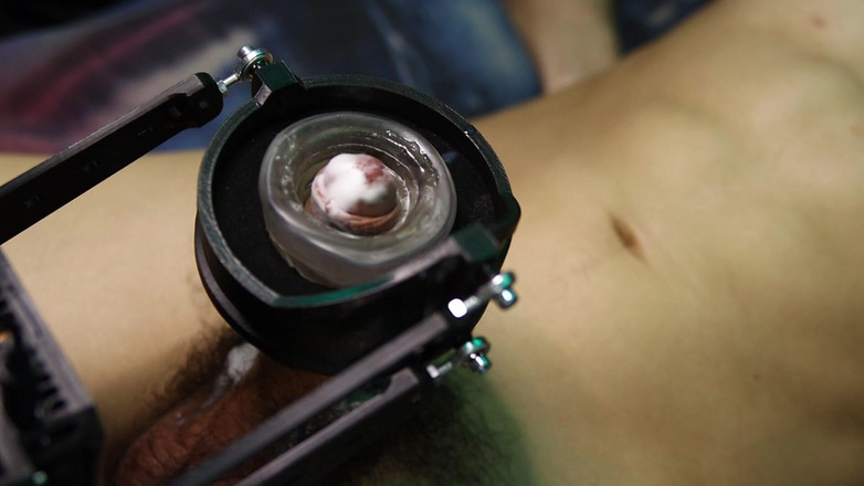 SEXY_GUYBEST: Muito duro robô BDSM punheta para paus grandes e gozada...