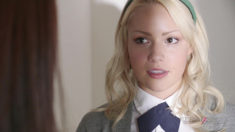 Girl Girl XXX: Kylie potřebuje chanel power v ložnici
