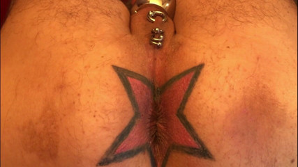 Dominatrix Frida: Asshole star tattoo