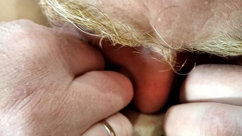 AimeeParadise: Mr. Pussy licking and hot closeup fucking!