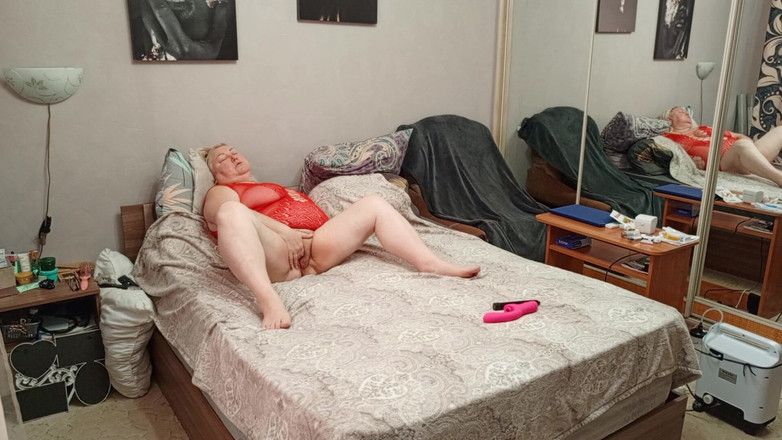 Zona901: Tetangga lagi asik ngentot memek beceknya