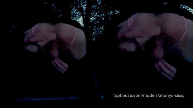 Zhenya Sissy: Si jalang femboy melancap duburnya
