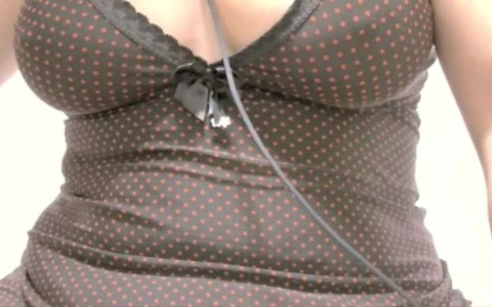 Minhaesposaparaoutro: More Than a Thousand Men Seeing My Wife's Pussy