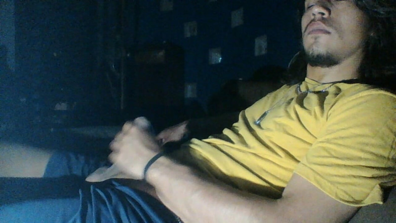 AlexAlejandro13: Touch Me