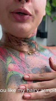 Alternative Girl Give You a Worship to Hairy Armpits