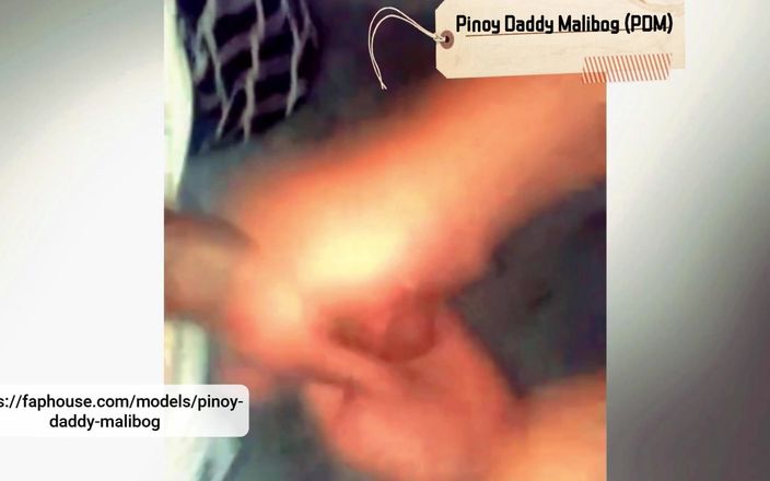 pinoy malibog: Xây dựng bros vuốt ve nó ra sau khi làm...