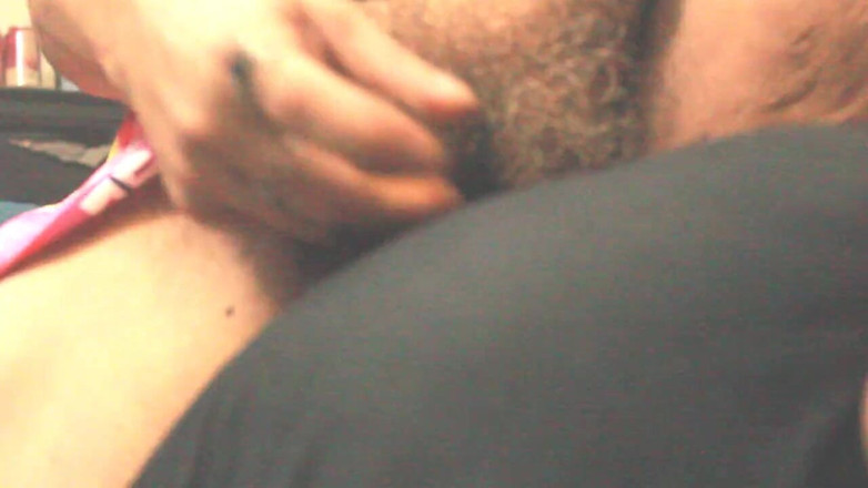 Haydee Rodriguez: Chlupatá kundička Se setkává se zlatým robertkem