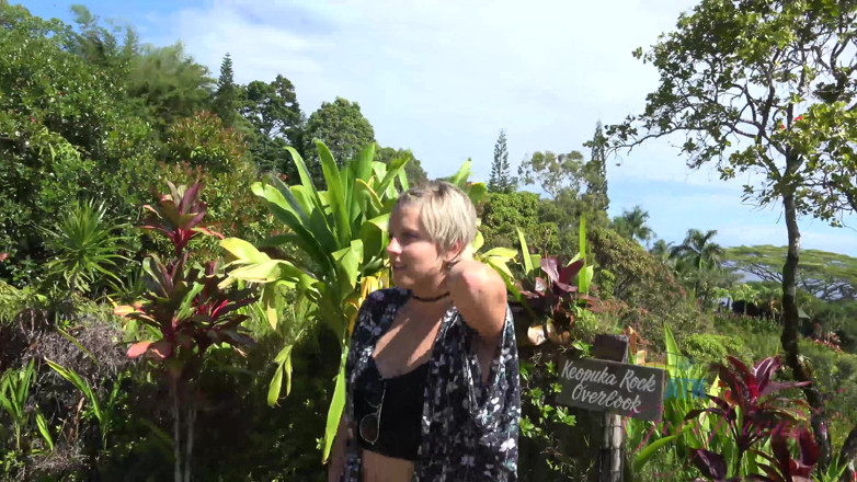 ATK Fans (Girlfriends): Virtueller urlaub in Hawaii mit Makenna Blue teil 7