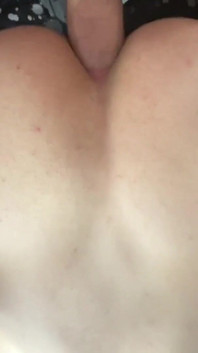 # 404 Twinks šukají svého přítele do pusy a zadku s velkými ptáky