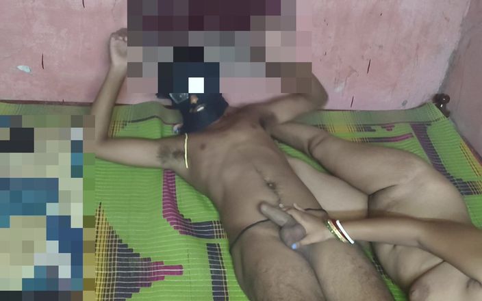 Nehakumari12398: भारतीय आंटी हॉट मसाला अभिनेत्री के स्तन