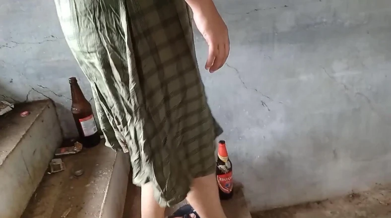 Neelima69: Desi Local Rendi Outdoor Pissing Bottle