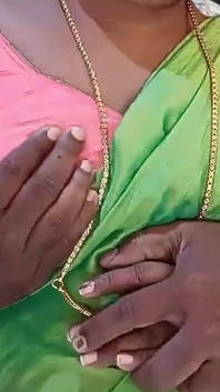 Friend's Stepmom Fucking in Green Saree with Subtitles -1