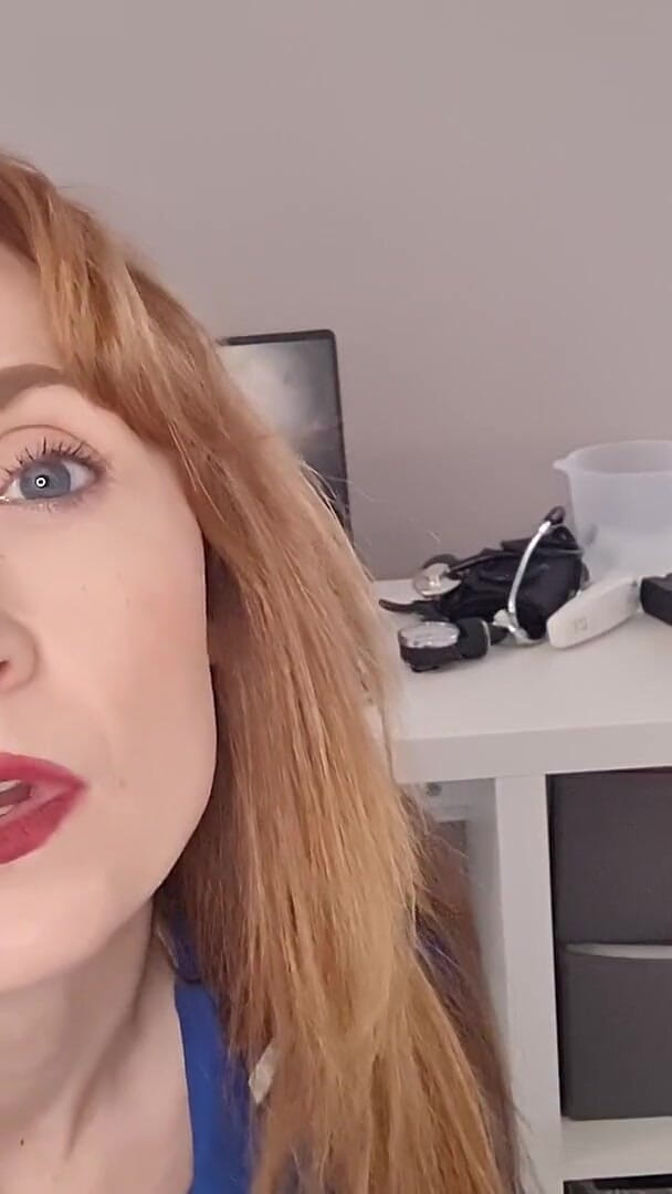 Lily kink: Sestra v klinické studii degradace s drsnou ruční prací a...