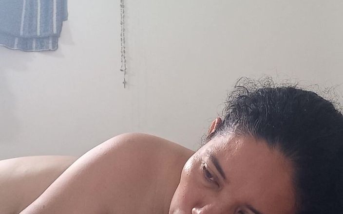 Valkyrieandluigy: Matură suge adânc în gât