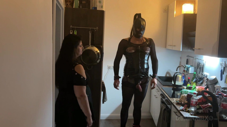LadyPam: Kitchen Fisting Frenzy - Mature Sluts Stretched Wide Open