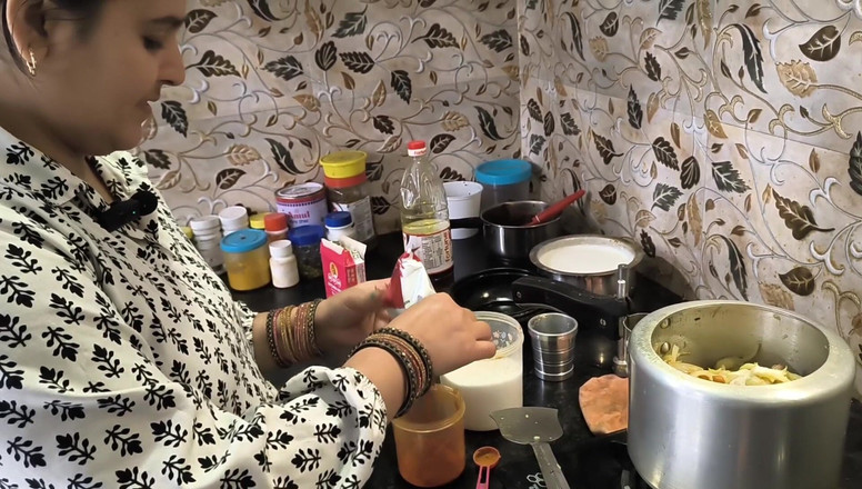 Desi chudai hub: Puja Bhabhi Sex Blog Episodul 2 decembrie 2025