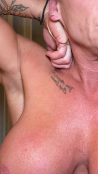 Armpit Goddess Part 1:smell, Lick, Cum