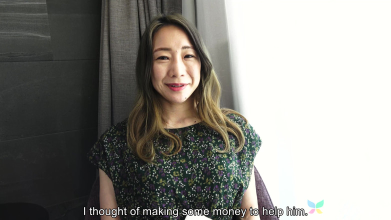 Tenshigao: Miho Wakabayashi est une femme au foyer japonaise mature à la...