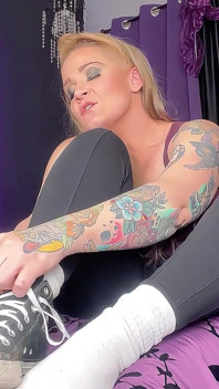 Miss Whitney Morgan: Odwcip wysokie topy dokuczają