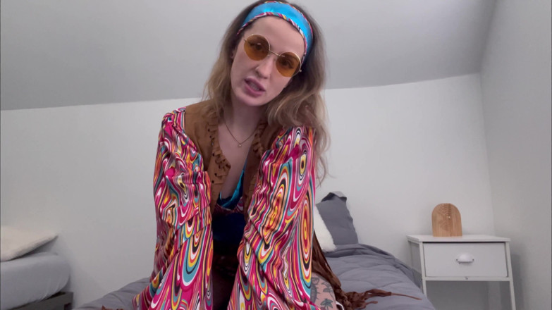 Kink in Time: Sutton's Groovy '60s aftrekinstructie 4k pov verleiding wacht!