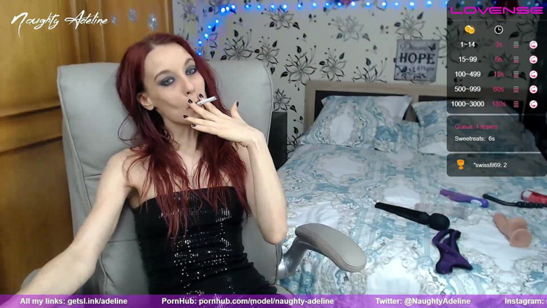 Naughty Adeline: Живе шоу 09 січня 2020 - Куріння, мастурбація пизди, високі підбори, дражнити