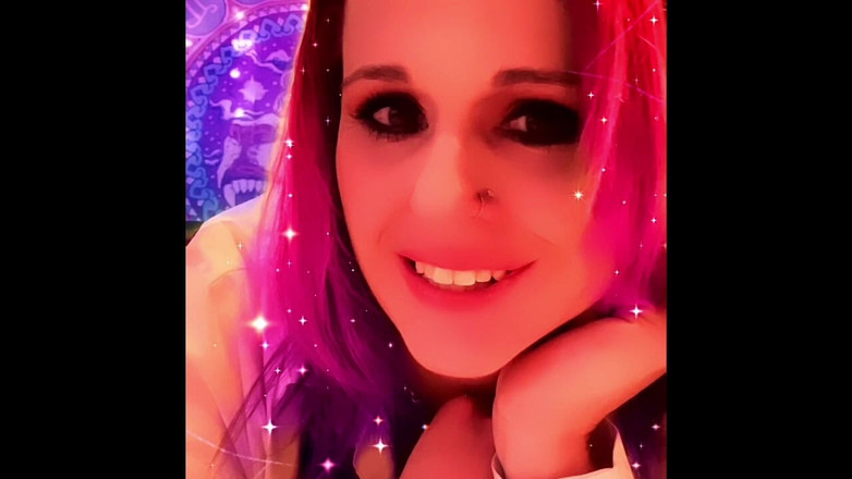 Suzy Wylde: Sugar Pepper混音音乐视频