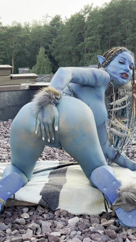 Avatar Monika Fox - grande prolapso, consolo duro anal e foda na buceta, esguicho na natureza