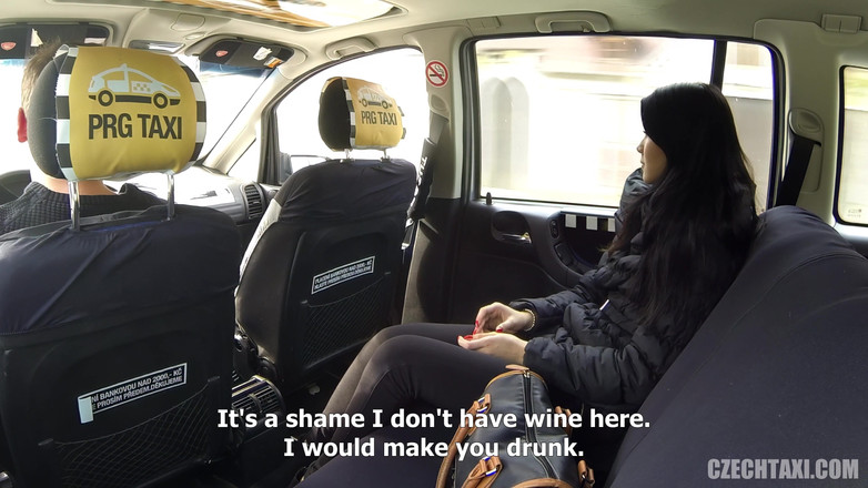 Czech Taxi: Graduação ou puta?