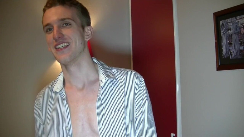Gaybareback: Leo en iyi sarışın sikici eden tarafından korunmasız sikiliyor