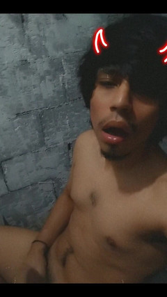 AlexAlejandro13: Diavoliță sexy ca în iad