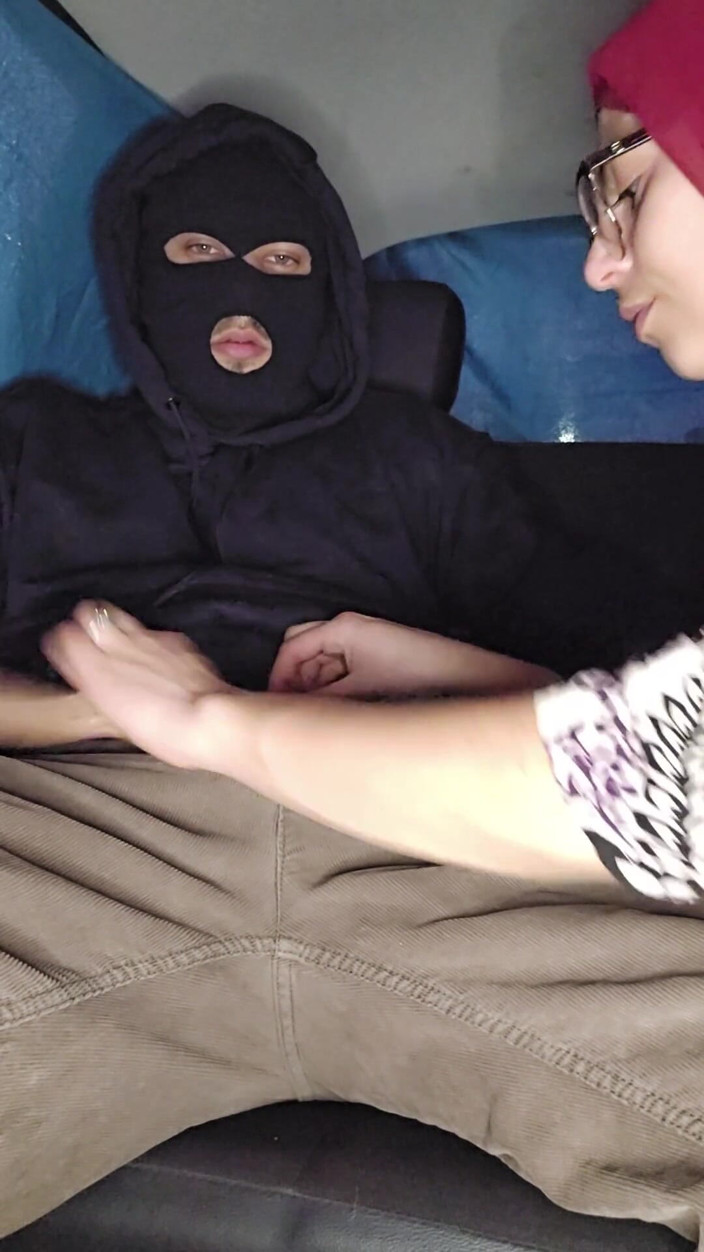 MiaNIqab: 11. Deepthroat in the Car Submissive Arab Wife Mia Niqab