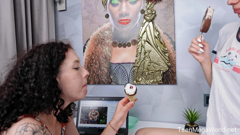 Teen Mega World: Lesbians Share Ice-cream and Dildo